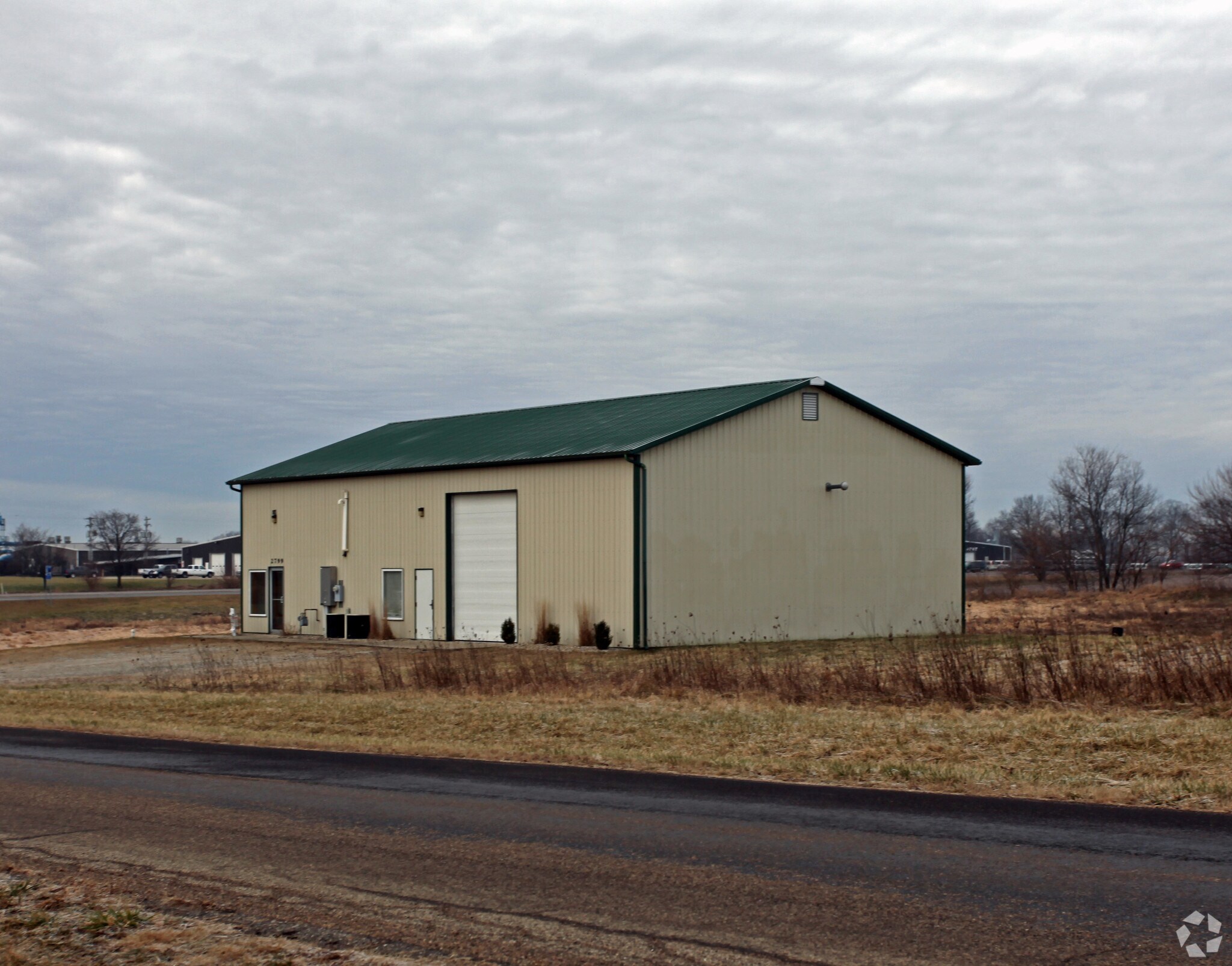 2799 N Fox Farm Rd, Warsaw, IN for sale Primary Photo- Image 1 of 1