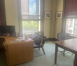 1300 Broadway, Oakland, CA for lease Interior Photo- Image 1 of 3