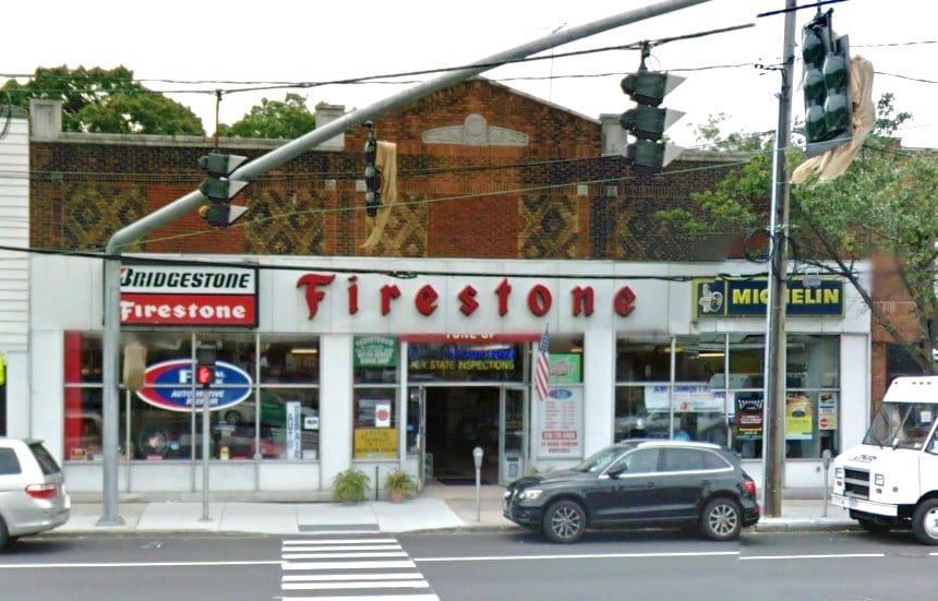 212 Jericho Tpke, Floral Park, NY for sale - Primary Photo - Image 1 of 1