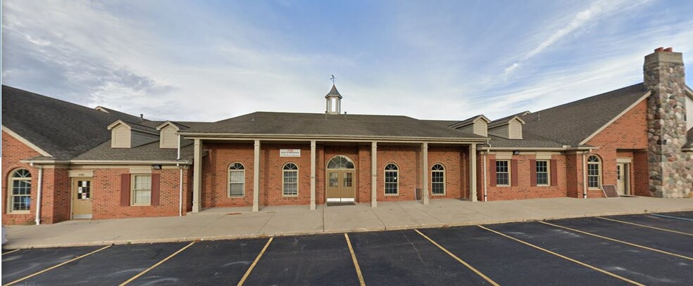 45445 Mound Rd, Shelby Township, MI for lease - Building Photo - Image 1 of 4