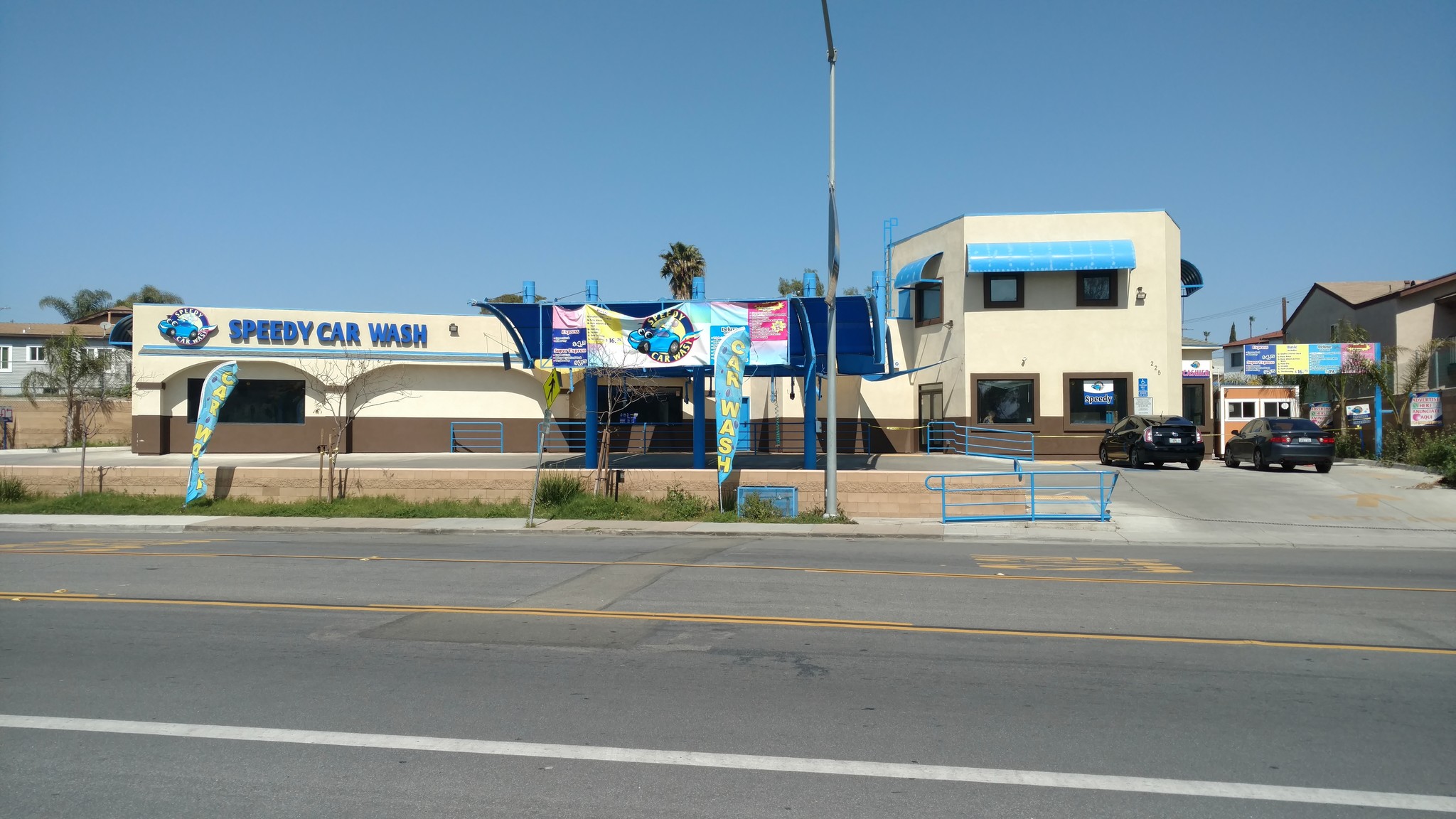 225 W San Ysidro Blvd, San Ysidro, CA for lease Primary Photo- Image 1 of 2