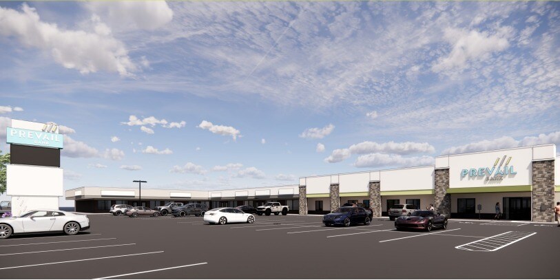 2424 E Clairemont Ave, Eau Claire, WI for lease - Primary Photo - Image 2 of 3