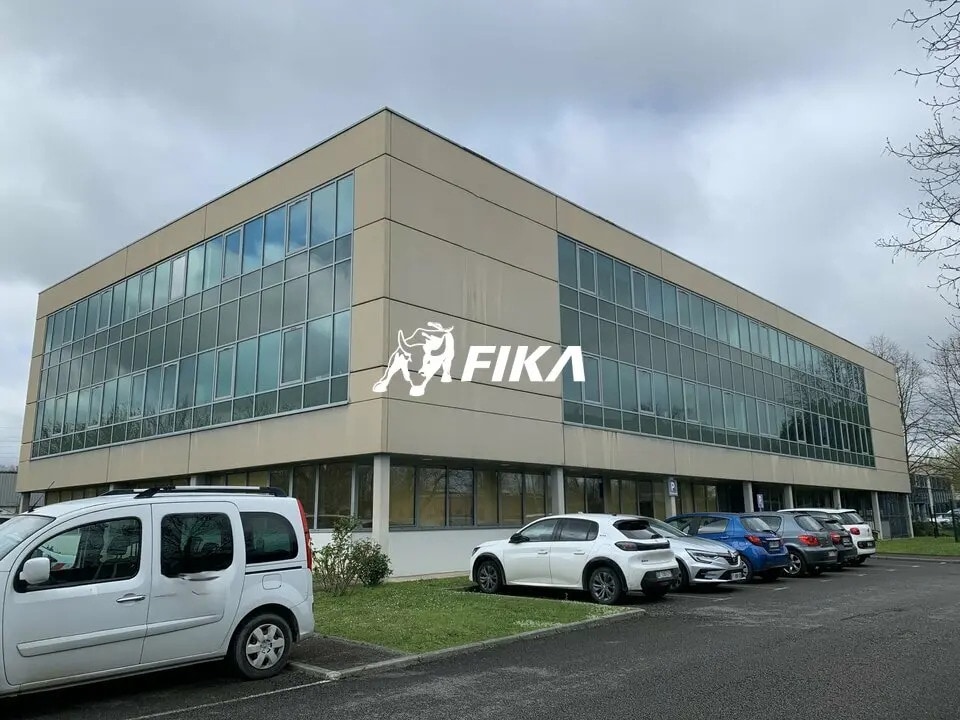 Office in Ramonville-Saint-Agne for lease Building Photo- Image 1 of 10