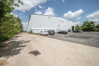 701 Plastics Ave, Houston, TX for sale Building Photo- Image 2 of 7