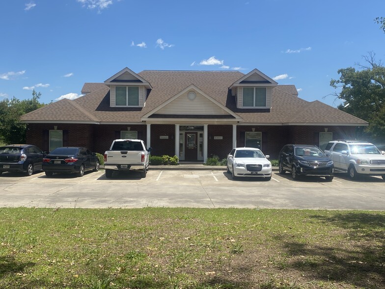 312 N Davis Dr, Warner Robins, GA for lease - Building Photo - Image 1 of 9