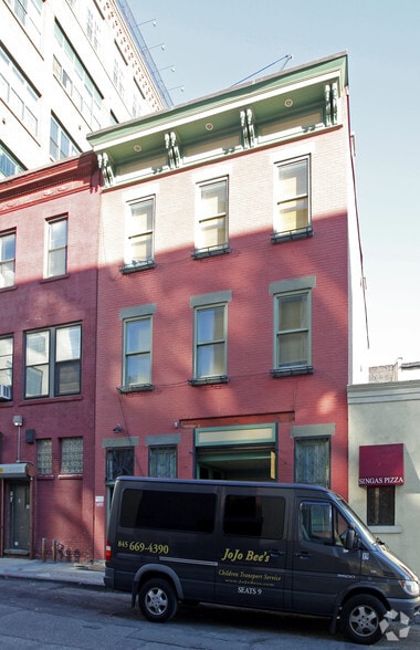 2 Bashford St, Yonkers, NY for sale - Primary Photo - Image 1 of 1