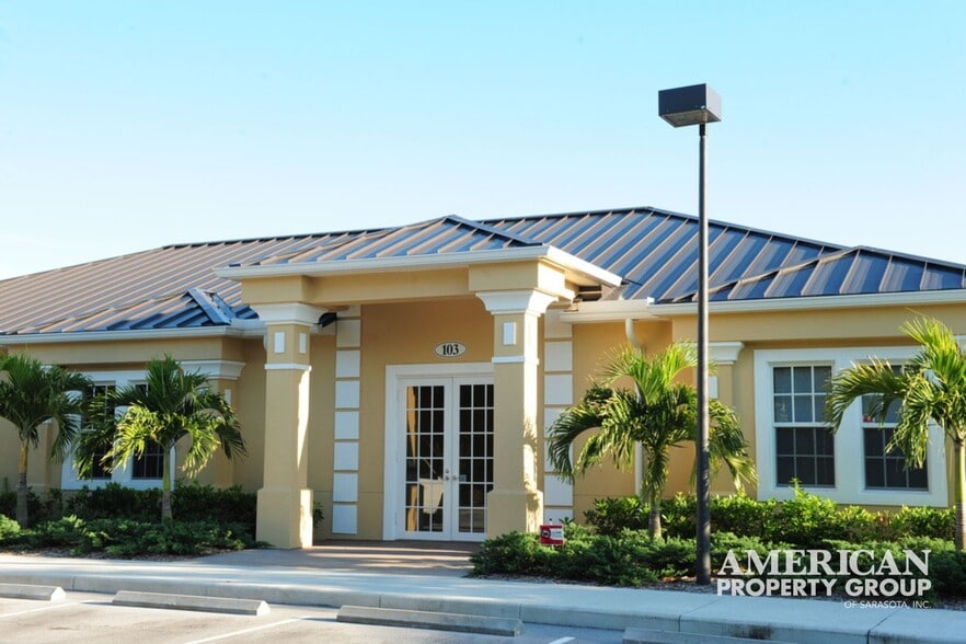 5460 Lena Rd, Bradenton, FL for lease - Building Photo - Image 2 of 2