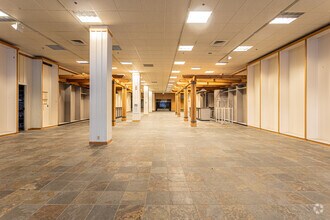 309 E Yakima Ave, Yakima, WA for lease Interior Photo- Image 2 of 8