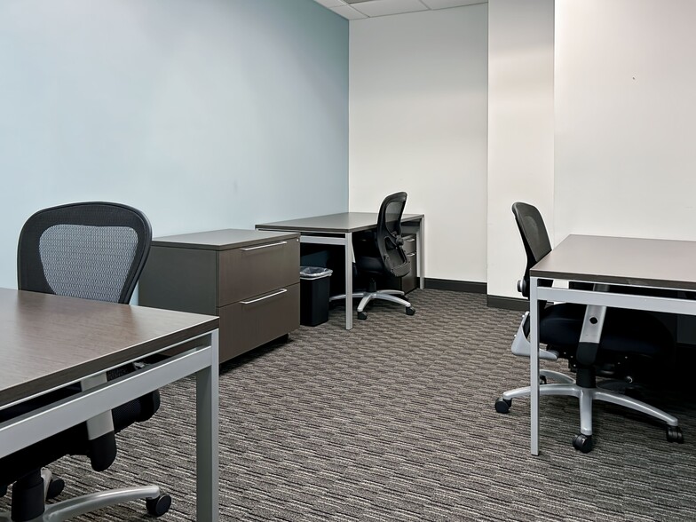 128 Millport Cir, Greenville, SC for lease - Interior Photo - Image 3 of 21