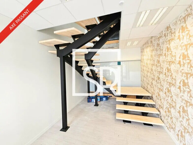 Office in Cournon-d'Auvergne for lease - Interior Photo - Image 3 of 10