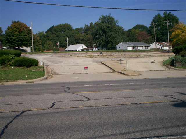 401 S Main St, Creve Coeur, IL for sale Primary Photo- Image 1 of 1