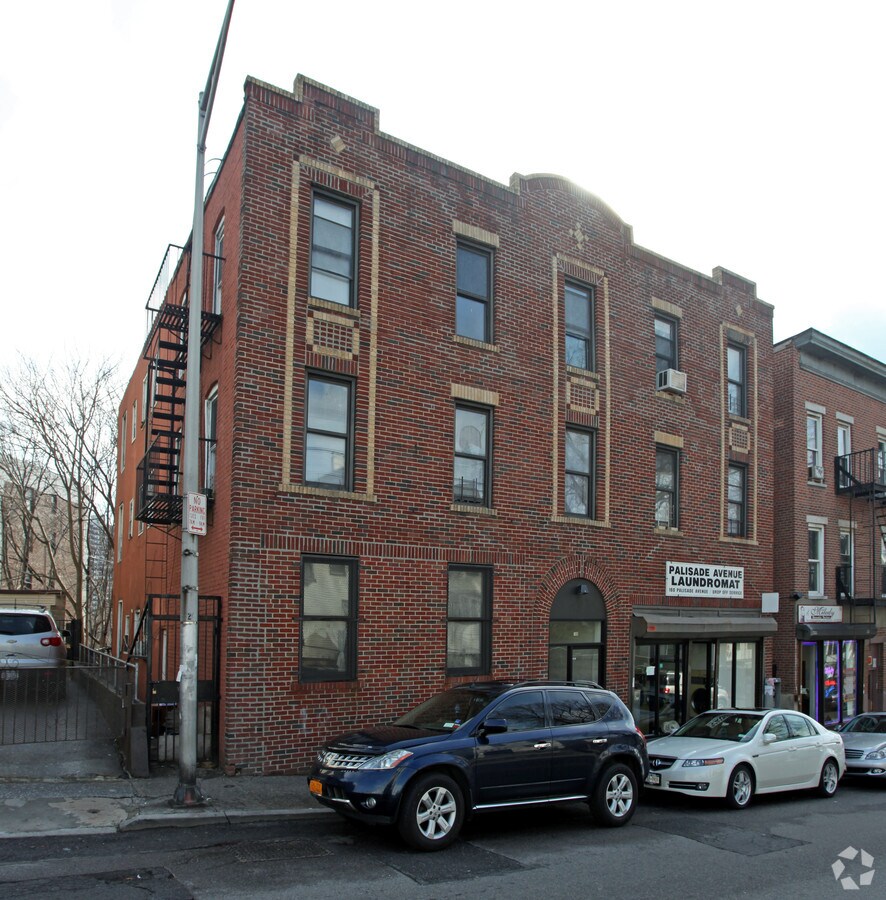 158 Palisade Ave, Yonkers, NY 10701 Property Record