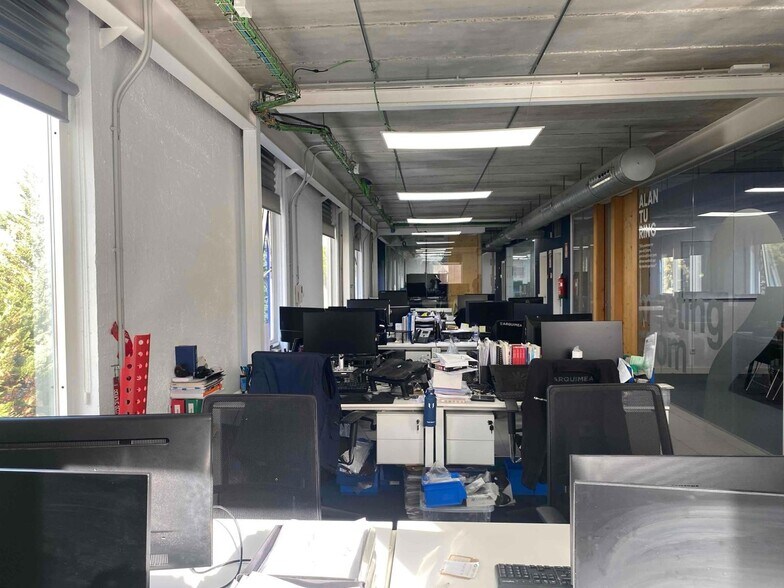 Industrial in Torrejón de Ardoz, Madrid for lease - Building Photo - Image 1 of 8