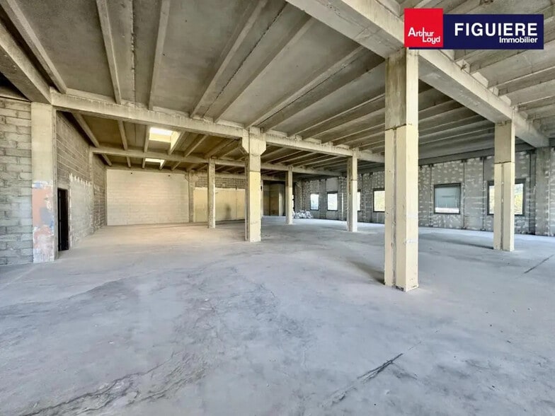 Chemin De La Bastide Blanche, Vitrolles for lease - Building Photo - Image 2 of 13