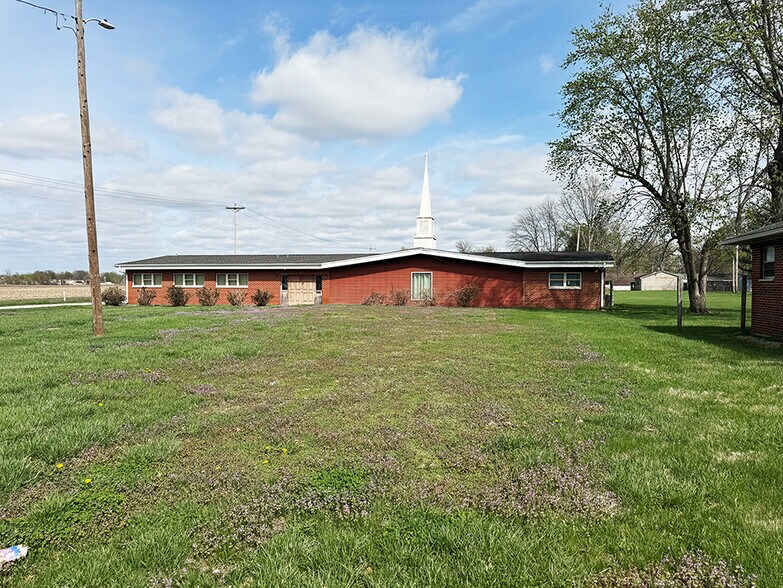 2900-2904 Maryville Rd, Granite City, IL for sale - Building Photo - Image 2 of 15