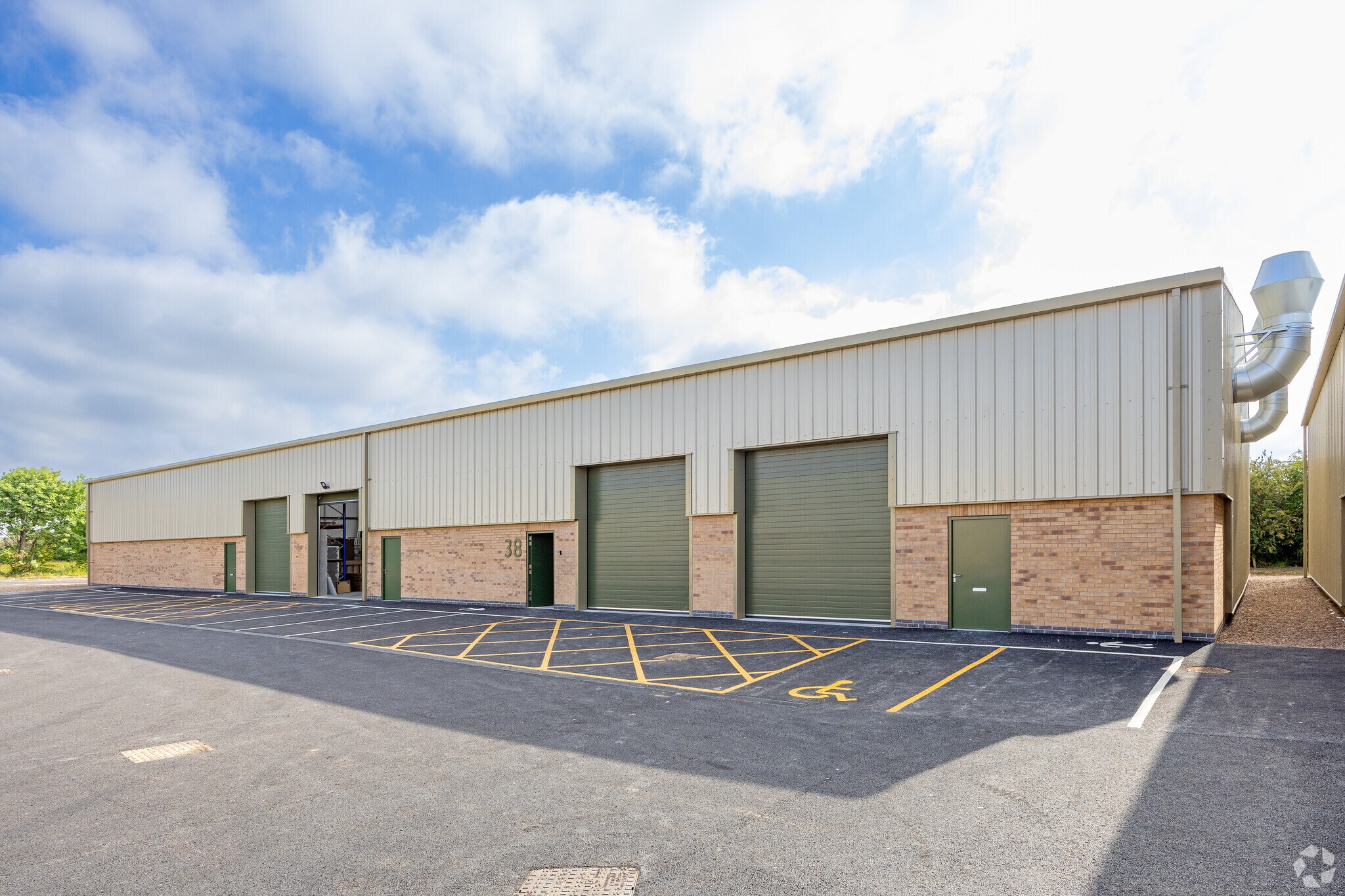 Newark Rd, Lincoln for sale Primary Photo- Image 1 of 1