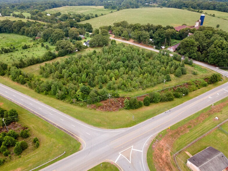 00 Fork Shoals, Piedmont, SC 29673