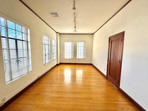 2 E Colorado Blvd, Pasadena, CA for lease Interior Photo- Image 2 of 2