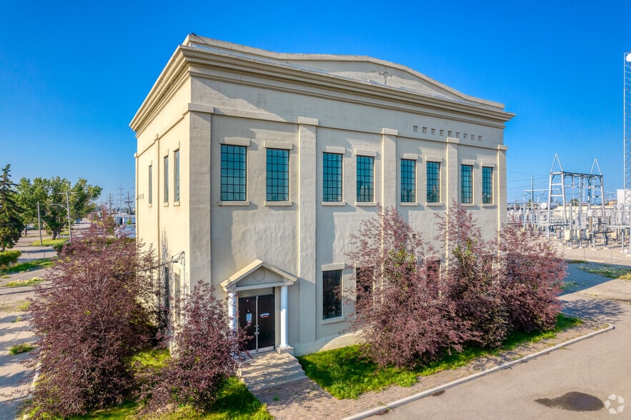 3115 11 st se calgary