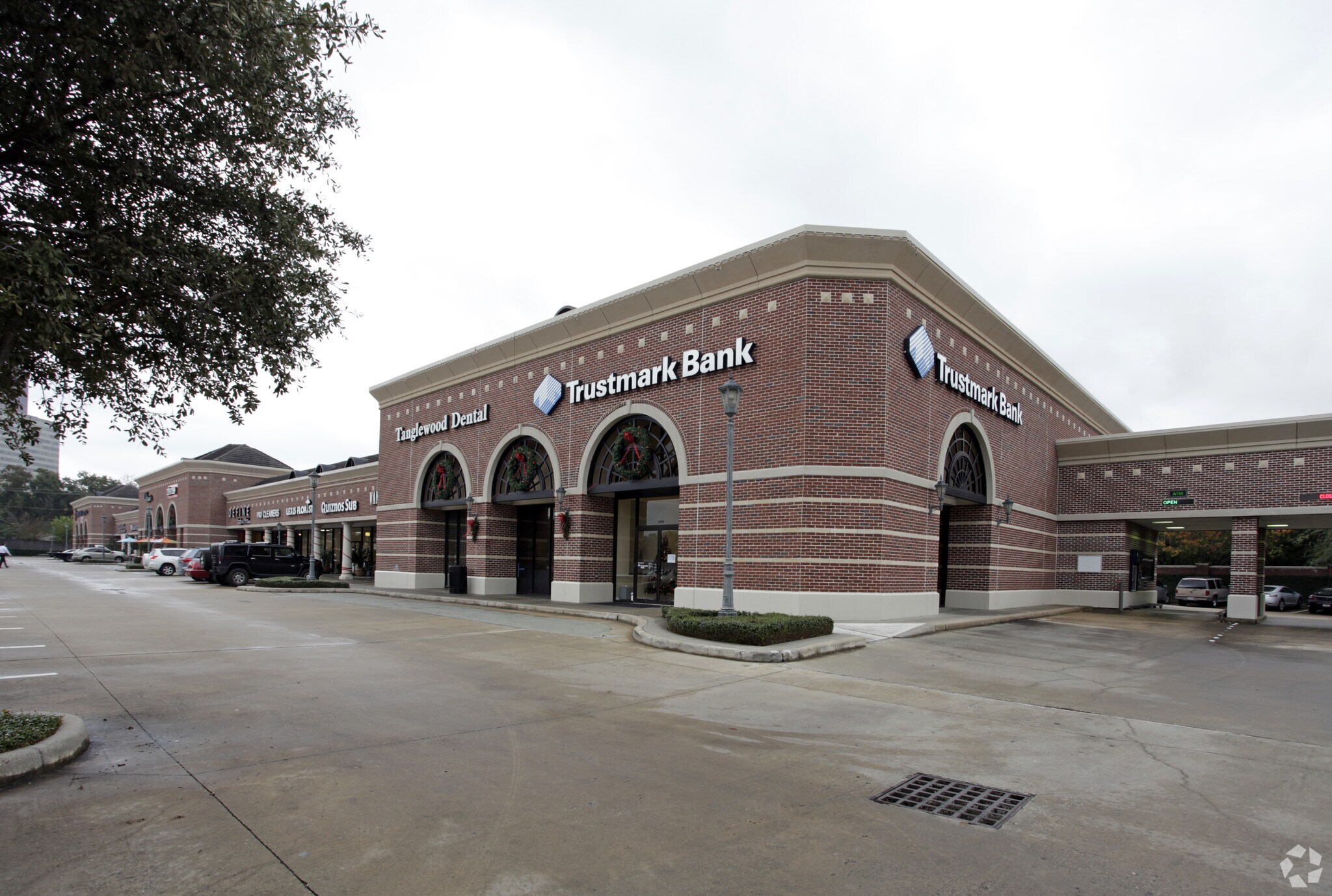 5749-5799 San Felipe St, Houston, TX for lease Primary Photo- Image 1 of 2