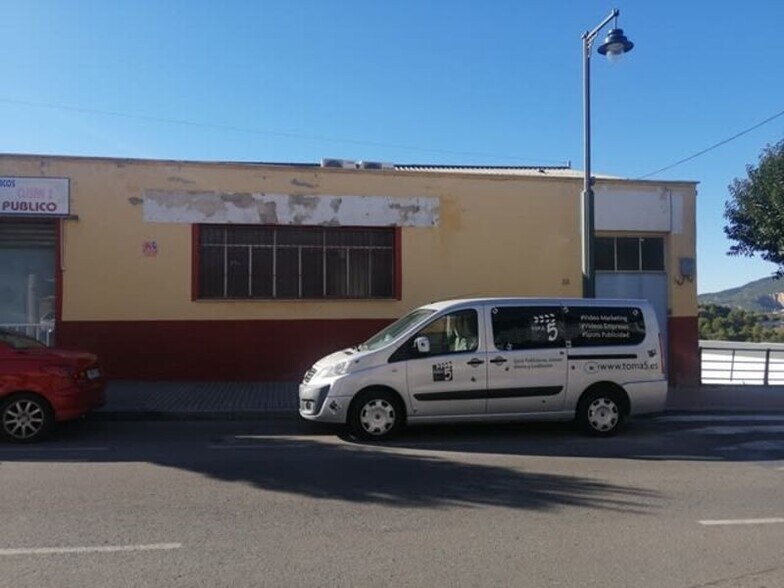 Industrial in Alcoy, Alicante for sale - Building Photo - Image 1 of 2
