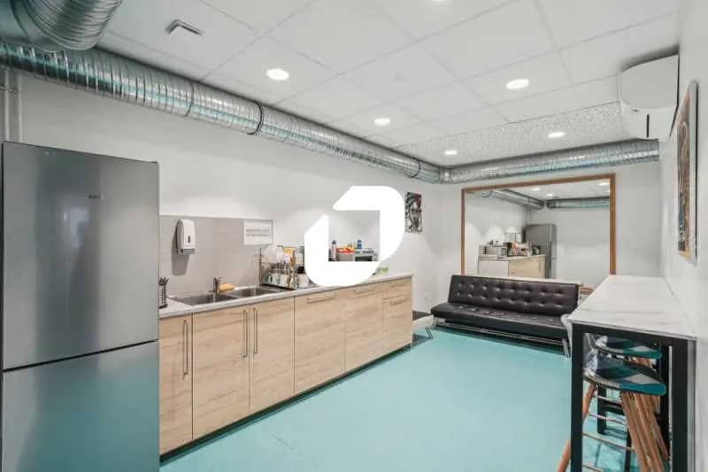 16 Rue Chopin, Montrouge for lease - Interior Photo - Image 3 of 15