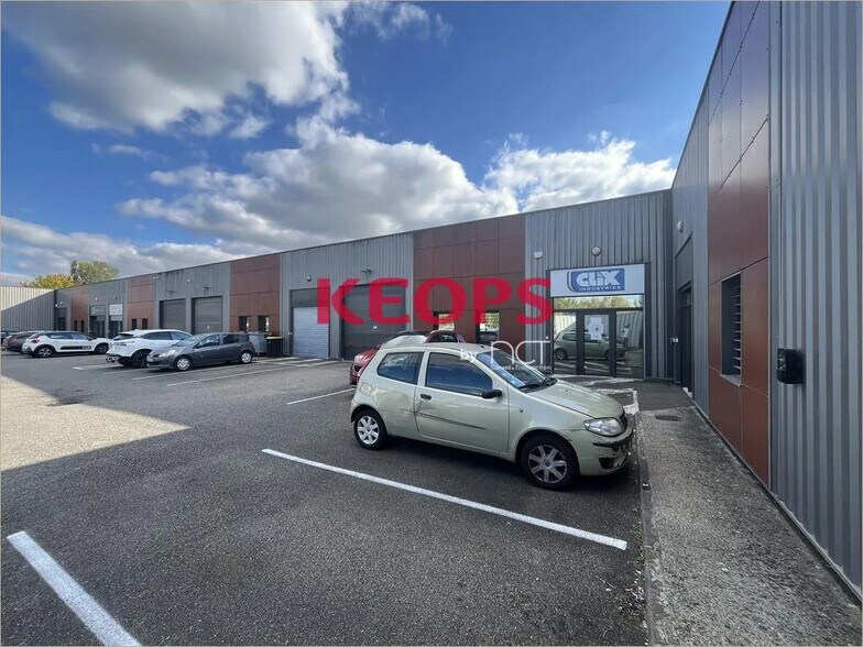 Flex in Montrabé for lease - Building Photo - Image 2 of 8