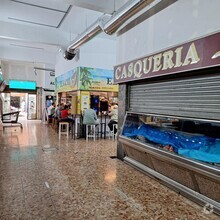 Retail in Madrid, MAD for lease Interior Photo- Image 2 of 17