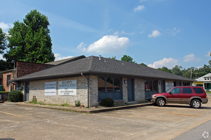 220 N Greenwood Ave, Fort Smith, AR for lease - Building Photo - Image 3 of 45