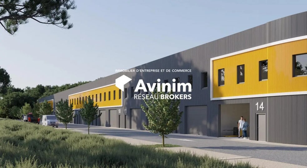 Industrial in Le Pontet for sale - Building Photo - Image 1 of 5