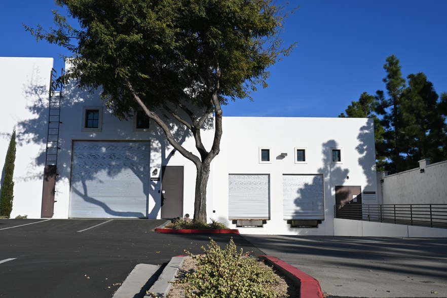 4650 Overland Ave, San Diego, CA for sale - Building Photo - Image 3 of 19