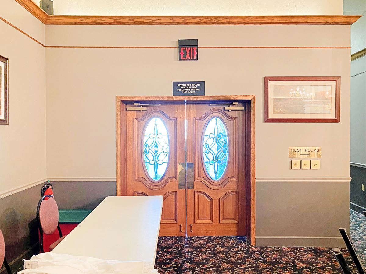 872 E Michigan Ave, Marshall, MI for sale Interior Photo- Image 1 of 6