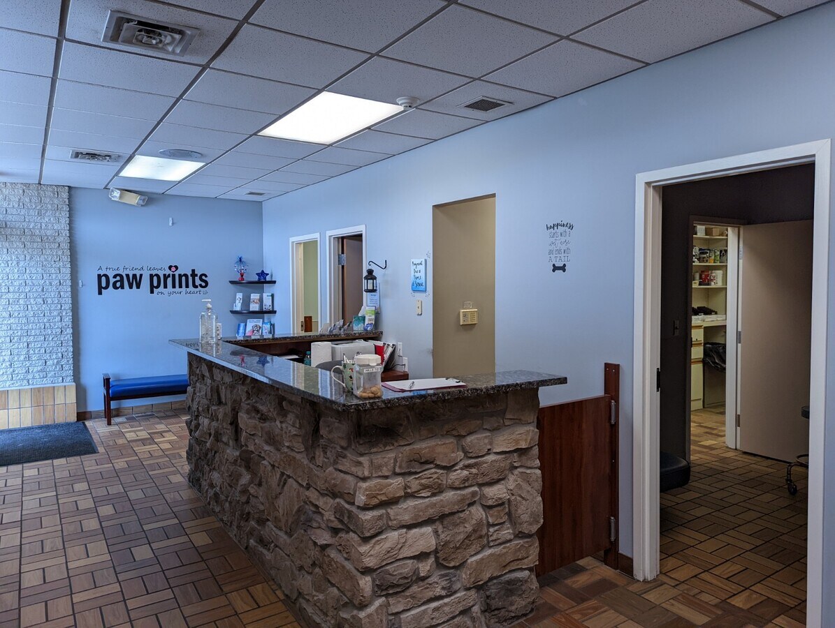 48024 Van Dyke Ave, Utica, MI 48317