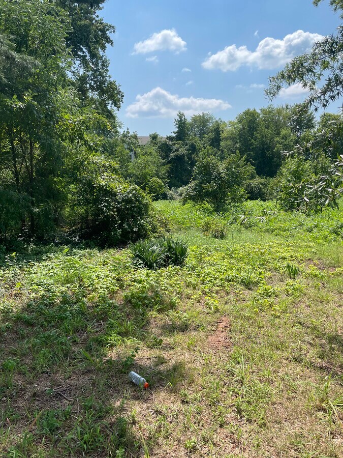 8431 Quarry Rd, Manassas, VA 20110