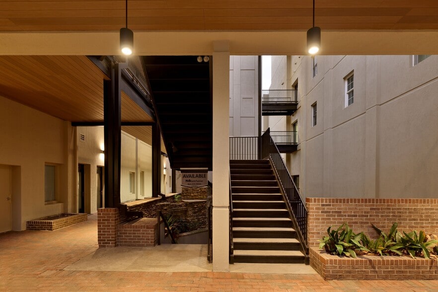 233 N Main St, Greenville, SC for lease - Interior Photo - Image 2 of 10