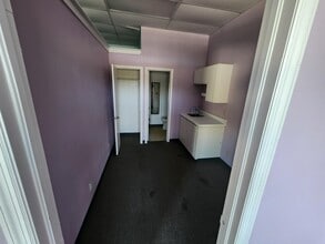 2107 College Ave E, Ruskin, FL for lease Interior Photo- Image 2 of 6