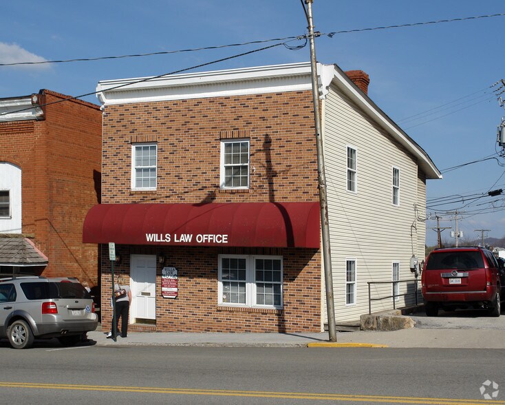 1617 N Walker St, Princeton, WV 24740