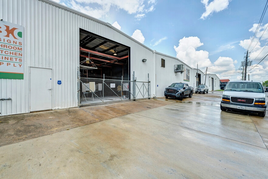 1406-1420 Telephone Rd, Houston, TX for lease - Building Photo - Image 3 of 44