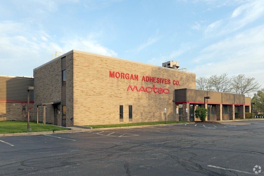 4560 Darrow Rd, Stow, OH for sale - Primary Photo - Image 1 of 1