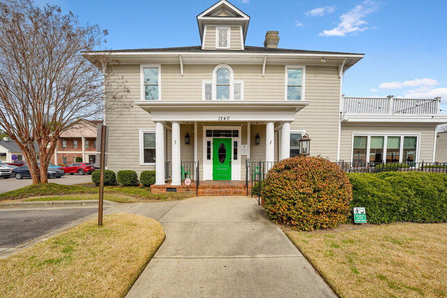 1240 Fort Bragg Rd, Fayetteville, NC for sale - Building Photo - Image 3 of 46