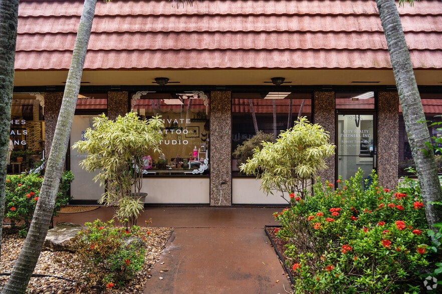 9750-9758 W Sample Rd, Coral Springs, FL for sale - Building Photo - Image 3 of 13