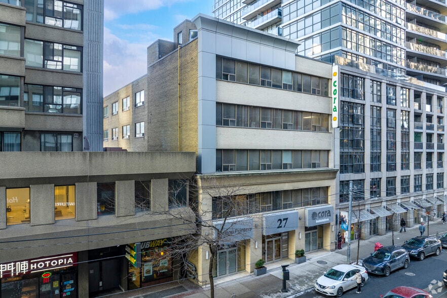 27 Carlton St, Toronto, ON for lease - Building Photo - Image 1 of 9