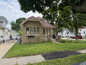 2902 N 57th St, Milwaukee, WI for sale - Primary Photo - Image 1 of 1