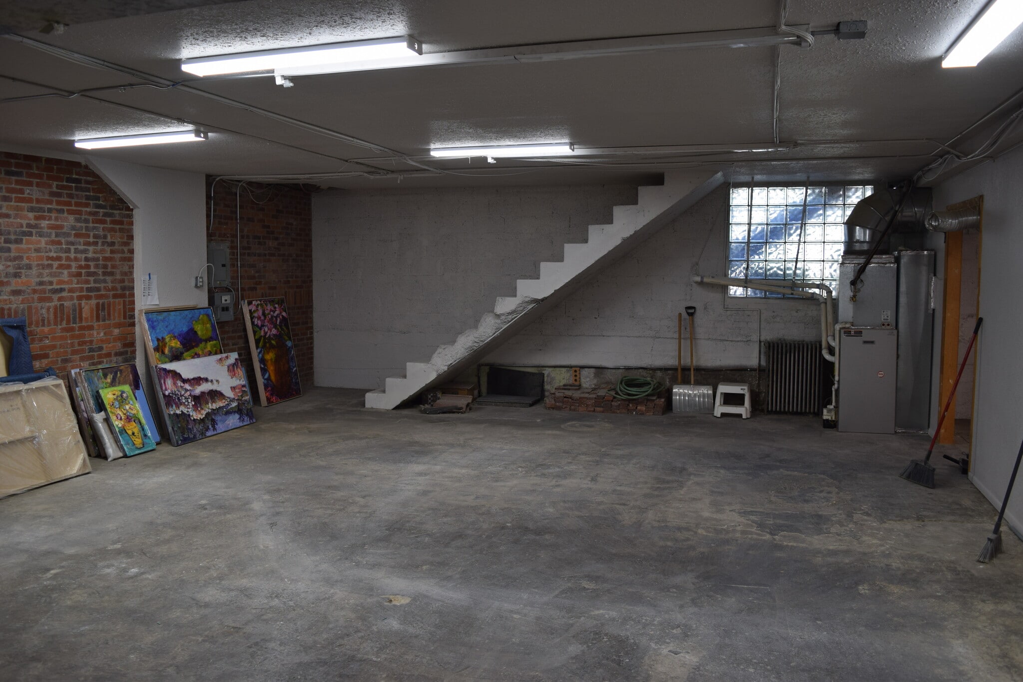 1070 Bannock St, Denver, CO for lease Interior Photo- Image 1 of 4