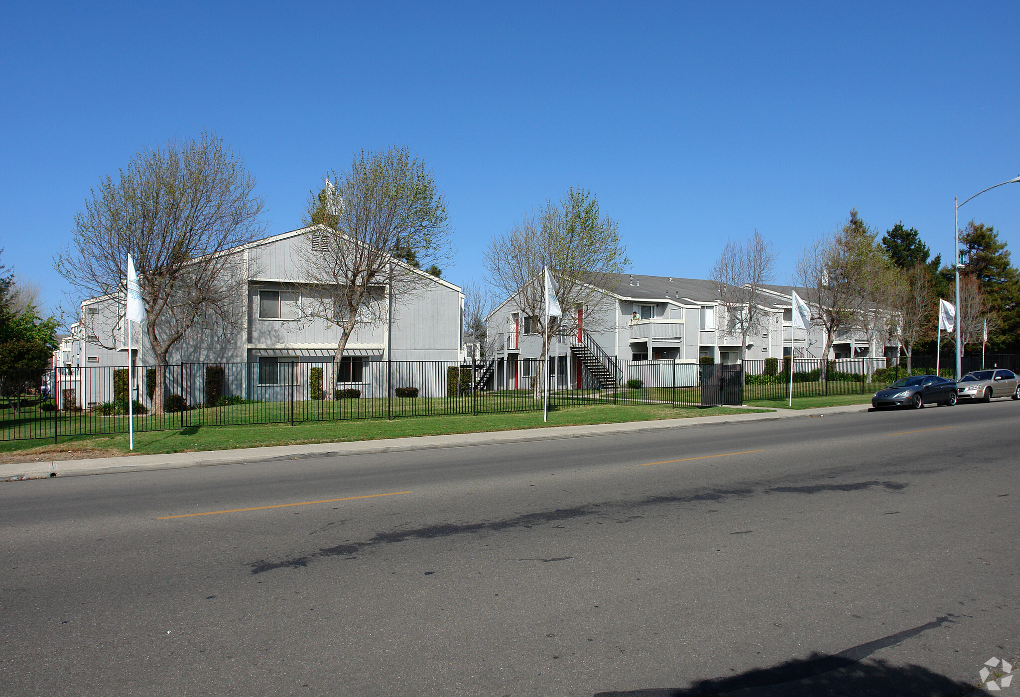 401 W Pine Ave, Lompoc, CA for sale Primary Photo- Image 1 of 1