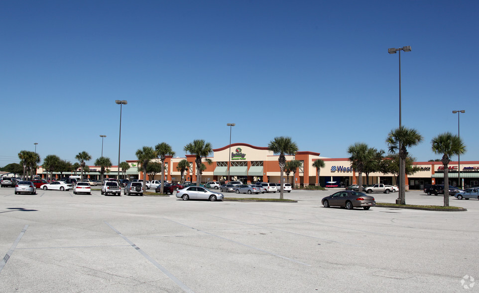 3312-3440 U.S. Hwy 19, Holiday, FL for lease - Primary Photo - Image 1 of 6