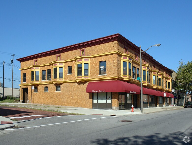 1809 Adams St, Toledo, OH for sale - Primary Photo - Image 1 of 1