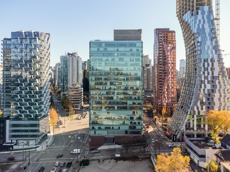 1500 W Georgia St, Vancouver, BC for lease - Building Photo - Image 3 of 40