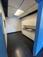 12923 NW Cornell Rd, Portland, OR for lease Interior Photo- Image 1 of 8