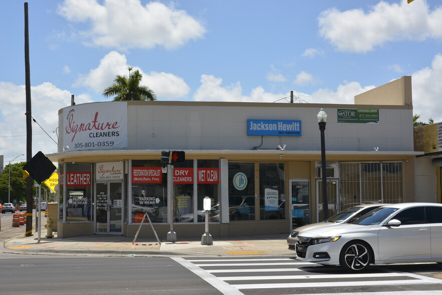 8200-8224 Biscayne Blvd, Miami, FL for lease - Building Photo - Image 3 of 5